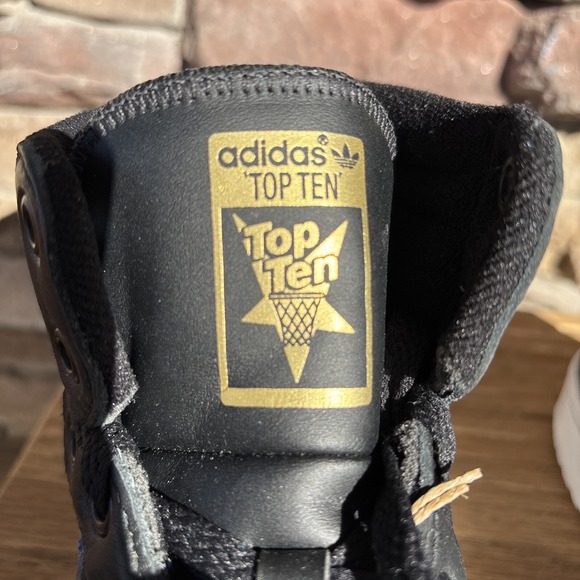 Adidas Top Ten Black And Blue Leather High Tops MensSize 7.5 Gold Emblem